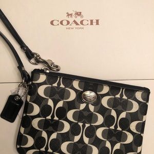 Coach Wallet BRAND NEW WITH TAGS